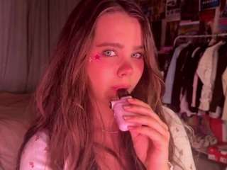 pinkiray Live Webcam on {site_name}