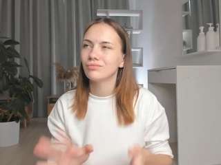 azaleemoeller webcam