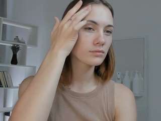azaleemoeller webcam