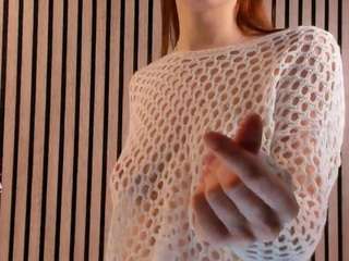 azaleemoeller webcam model