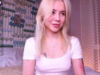 blue-bow Live Webcam on {site_name}