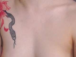 blue-bow Live Webcam on CamSoda