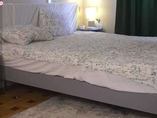 le modèle blue-bow est en webcam porno dans un show sur le site camsoda, il possède les tags suivants: ahegao,pov,young adult,tiny tits,teen 18,tattoos,skinny,orgasm,ass clapping,no smoking,no drinking,green eyes,doggy style,blowjob,athletic,hd,petite