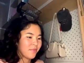 Jenny live cam preview