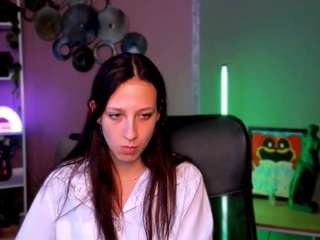 jess-maybe Live Webcam on CamSoda