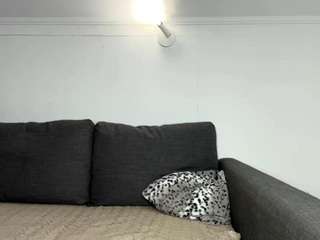 KareyTringham live cam preview