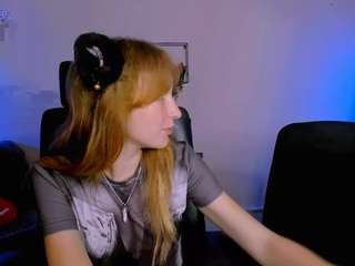  kimi-glow chat room
