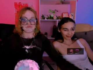 kimi-glow Live Webcam on CamSoda