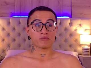 Liam live cam preview
