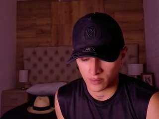 Liam live cam preview