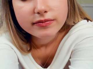 lorrilivernoche webcam