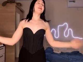 Emilia — LIVE on Camsoda