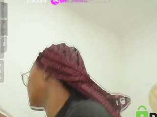naomylynch live webcam show