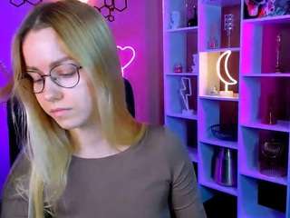 niri-vex Live Webcam on CamSoda