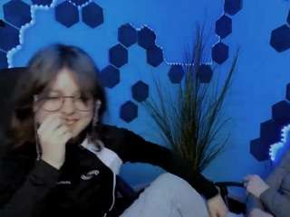 samanta-hotty webcam model