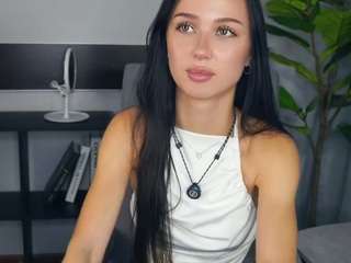 shainacloos Live Webcam on CamSoda