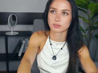 shainacloos webcam