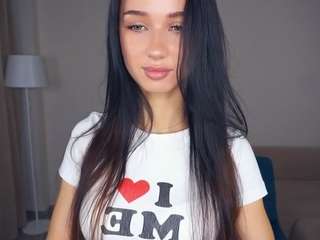 ShainaCloos