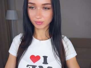 ShainaCloos