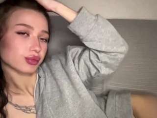 shainacloos Live Webcam on CamSoda