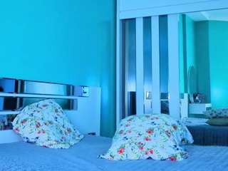 yumiai live webcam show