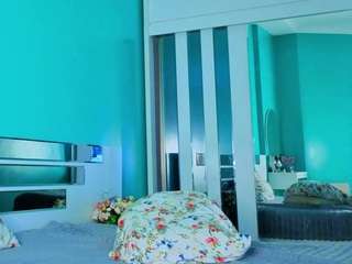 YumiAi live webcam show