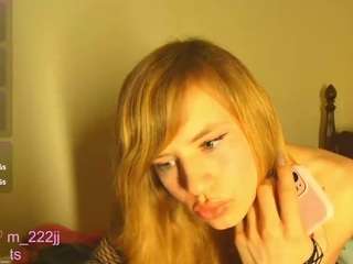 222mia Live Webcam on CamSoda