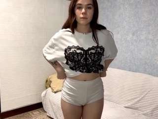 Lia live webcam on Soda Cams