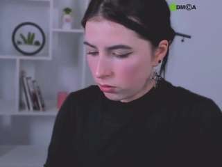  emily-cllar chat room