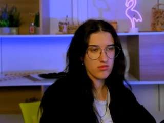 emily-cllar webcam