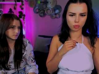 esma-shine Live Webcam on CamSoda