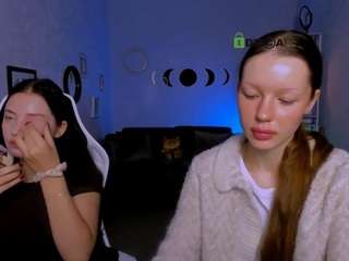 esma-shine Live Webcam on CamSoda