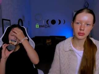 esma-shine Live Webcam on CamSoda