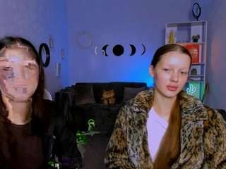 esma-shine Live Webcam on CamSoda