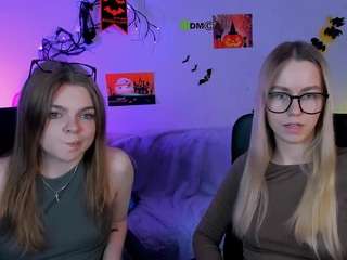 esma-shine Live Webcam on CamSoda