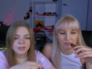 esma-shine Live Webcam on CamSoda