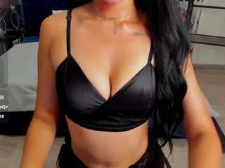 jennifermunoz Live Webcam on CamSoda