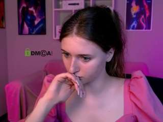 leila-pur webcam camsoda model stream image