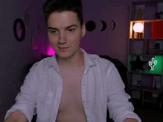 sylus-dark webcam