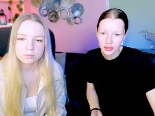 aurora-lily Live Webcam on CamSoda