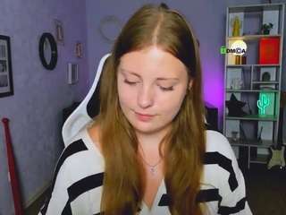 aurora-lily