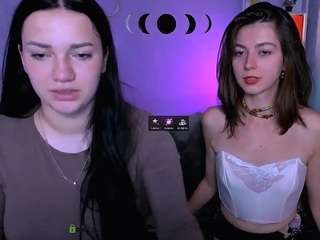 aurora-lily from CamSoda is Freechat