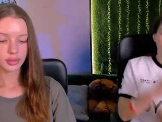 daisy-baby12 live cam preview