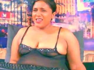 indiansexylady4u Live Webcam on CamSoda