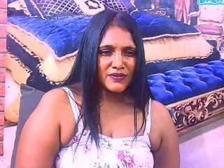 indiansexylady4u webcam