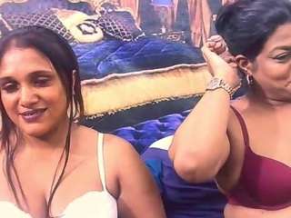 indiansexylady4u webcam