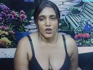 indiansexylady4u's CamSoda show and profile