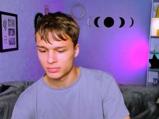 kira-neko from CamSoda is Freechat