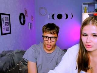  kira-neko chat room