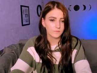 kira-neko Live Webcam on CamSoda